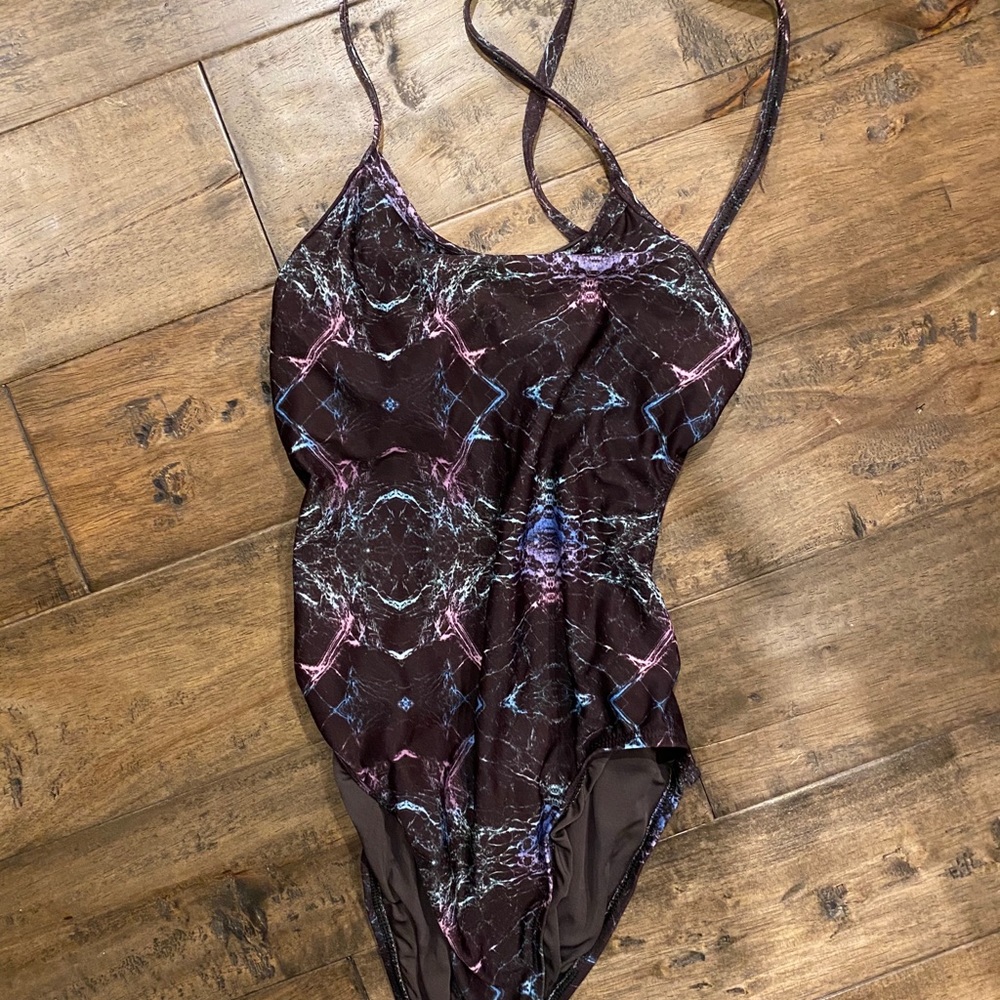 Jolyn One Piece